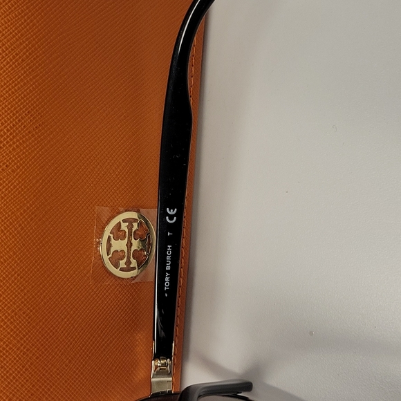 Tory Burch aviator sunglasses with gradient lenses. Make me an offer. - Picture 2 of 3